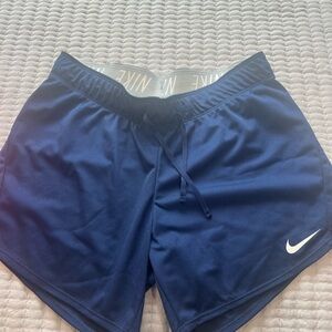 BNWT Nike Women’s size small blue gym shorts